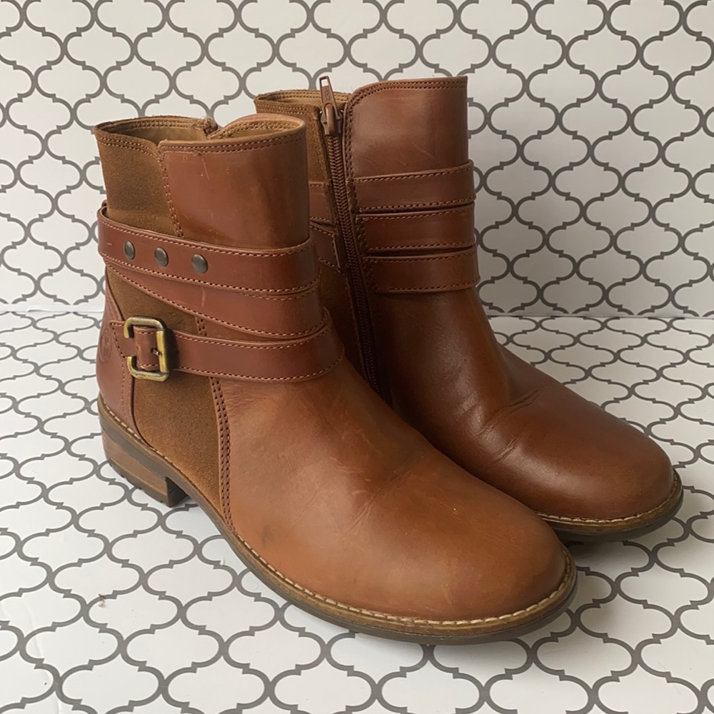 VerdeTabaco leather ankle boots cognac colored size 6. Gorgeous!